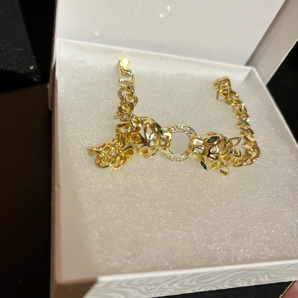 18k Gold Plated Double Cat Jaguar Gold Chain Bracelet Pave CZ - Picture 2 of 3